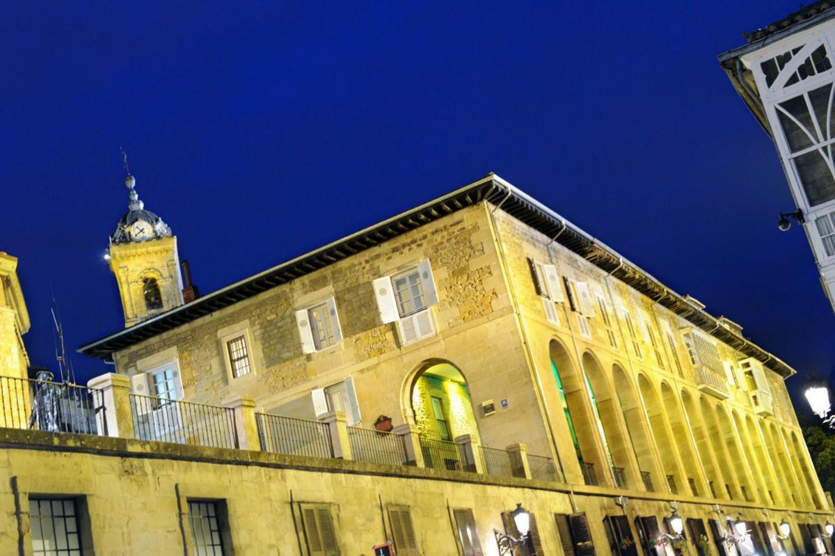 La Casa De Los Arquillos Hotel Vitoria-Gasteiz Exterior photo